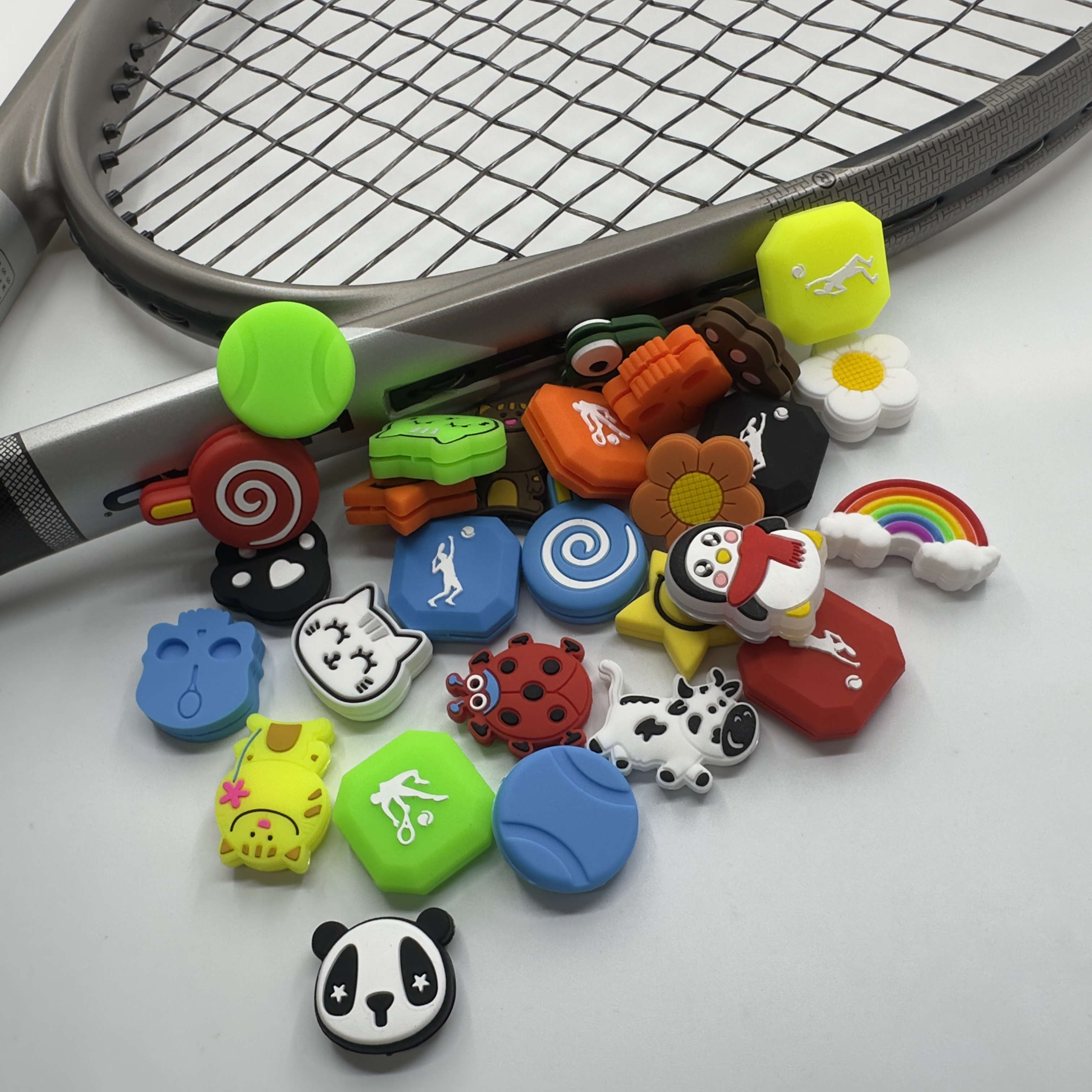 100 adet/grup Karışık stiller  - Racket Vibration Dampener incelemesi ve fiyatı